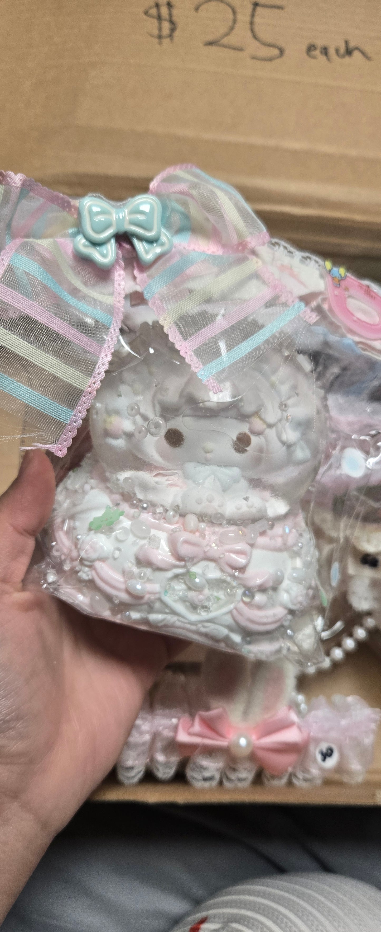 Melody Globe