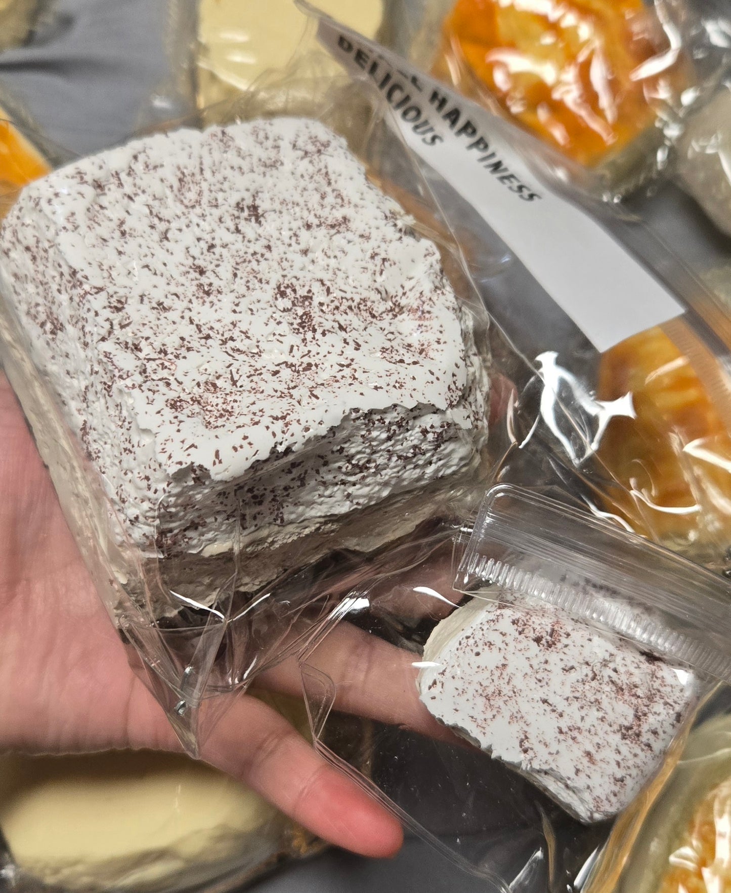 Large Cakes
